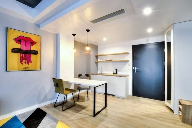 Superior Süit, 1 En Büyük (King) Boy Yatak (optional Kitchenette)