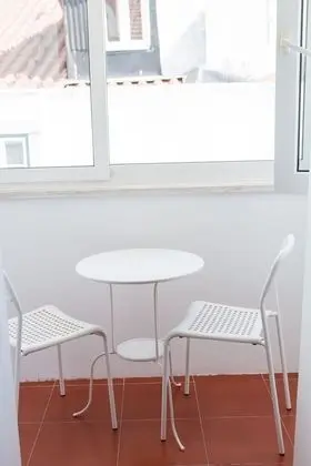 Tek Büyük Yataklı Oda, 2 Tek Kişilik Yatak, Ortak Banyo, Şehir Manzaralı