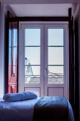 Tek Büyük Yataklı Oda, 2 Tek Kişilik Yatak, Ortak Banyo, Şehir Manzaralı