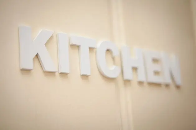 Tek Büyük Yataklı Oda, 2 Tek Kişilik Yatak, Ortak Banyo, Şehir Manzaralı