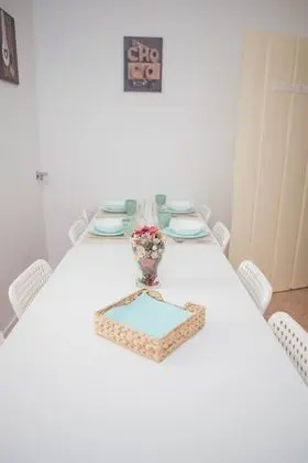 Tek Büyük Yataklı Oda, 2 Tek Kişilik Yatak, Ortak Banyo, Şehir Manzaralı