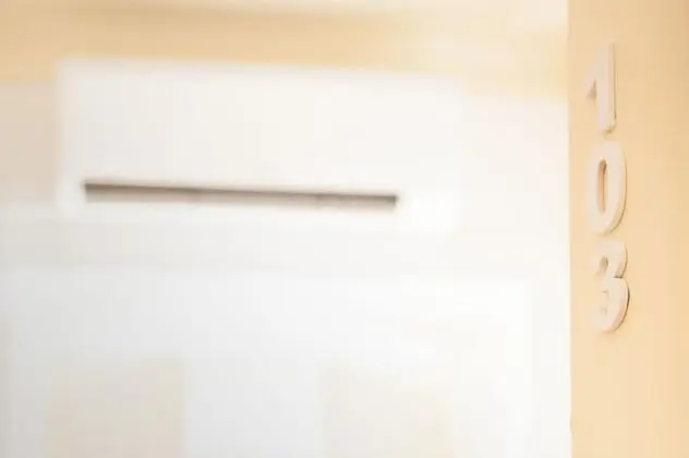 Tek Büyük Yataklı Oda, Ortak Banyo