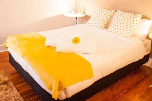 Tek Büyük Yataklı Oda, Ortak Banyo