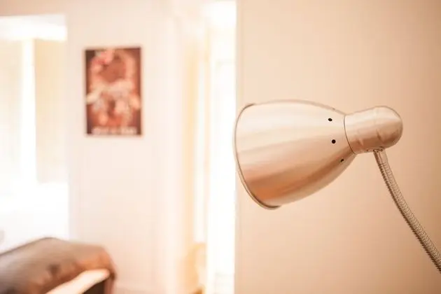 Tek Büyük Yataklı Oda, Ortak Banyo