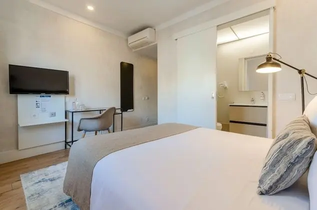 Tek Büyük Yataklı Oda