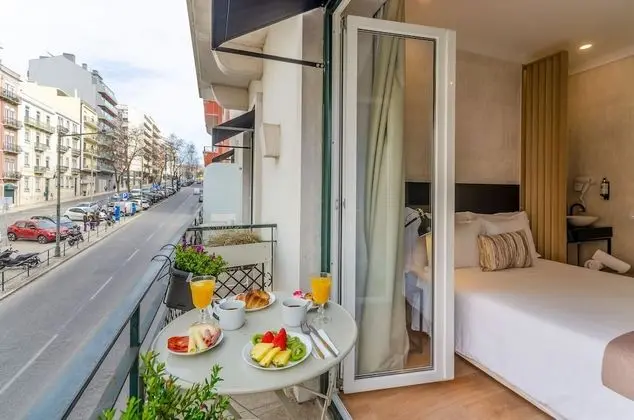 Tek Büyük Yataklı Oda, Balkon