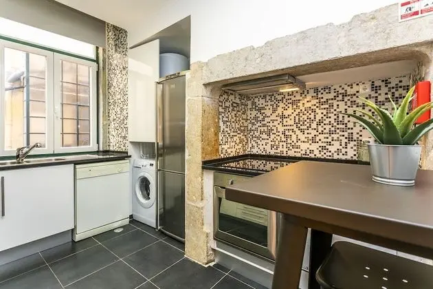 Apart Daire, 3 Yatak Odası, Sigara İçilmez, Mutfak