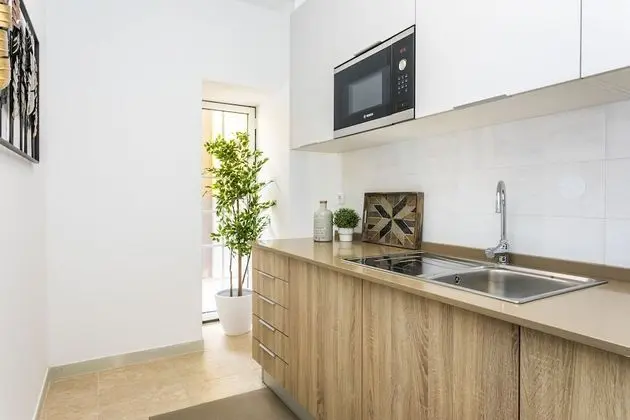 Apart Daire, 1 Yatak Odası, Zemin Kat (RC)