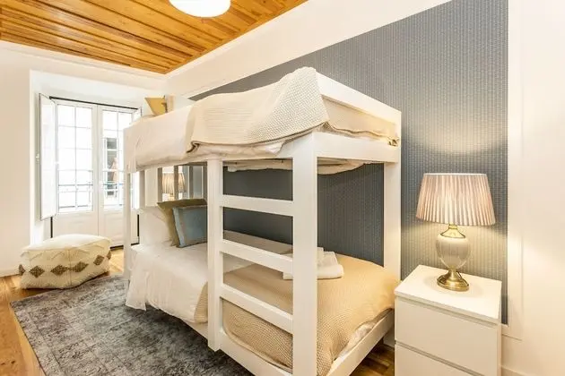 Apart Daire, 3 Yatak Odası (1)