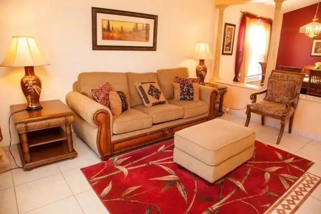 Family Villa, Sıcak Su Havuzu, Bahçeli