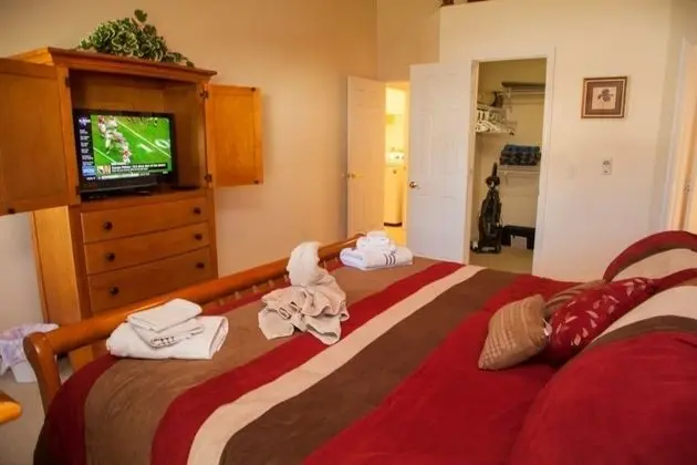 Family Villa, Sıcak Su Havuzu, Bahçeli