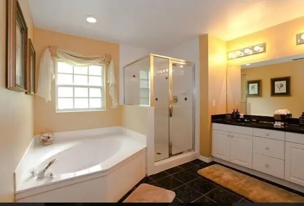 Family Villa, Sıcak Su Havuzu, Bahçeli