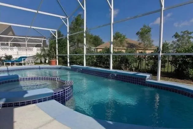 Family Villa, Sıcak Su Havuzu, Bahçeli