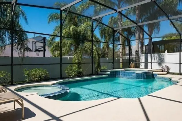 Family Villa, Sıcak Su Havuzu, Bahçeli