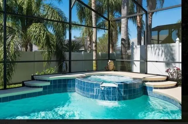 Family Villa, Sıcak Su Havuzu, Bahçeli