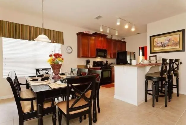 Family Villa, Sıcak Su Havuzu, Bahçeli