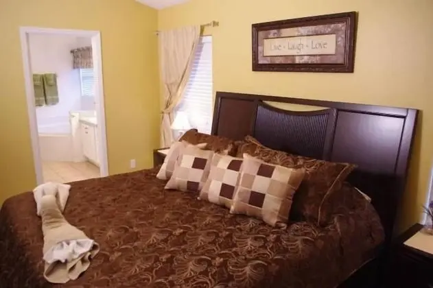 Family Villa, Sıcak Su Havuzu, Bahçeli