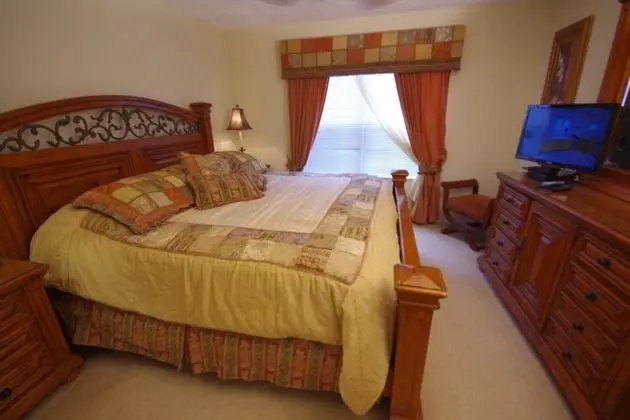 Family Villa, Sıcak Su Havuzu, Bahçeli