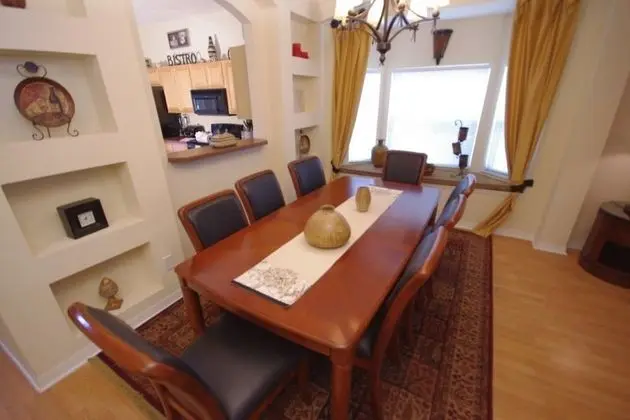 Family Villa, Sıcak Su Havuzu, Bahçeli