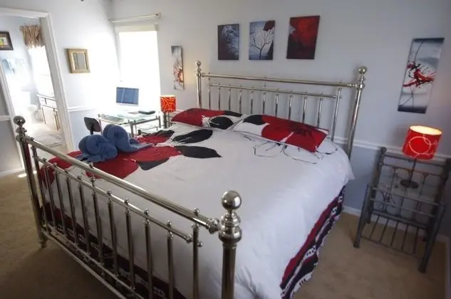 Family Villa, Sıcak Su Havuzu, Bahçeli