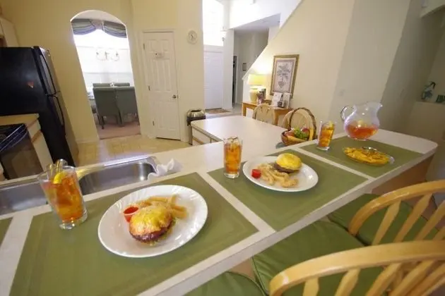Family Villa, Sıcak Su Havuzu, Bahçeli