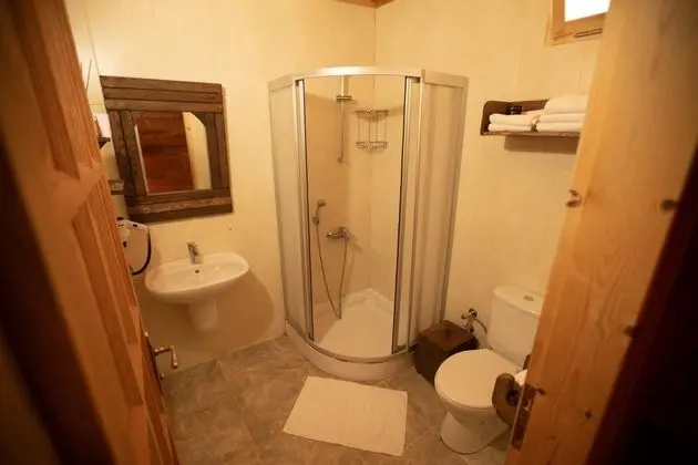 Bungalow 4 Kişilik Oda, Bahçe Manzaralı