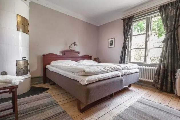 Tek Büyük veya İki Ayrı Yataklı Oda (Läderbaggen)