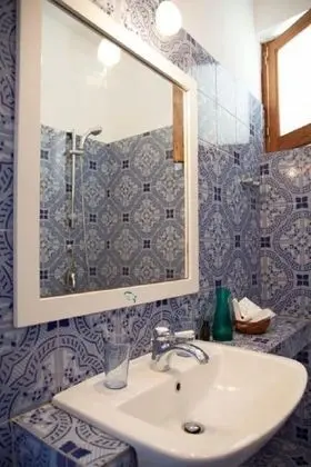 Deluxe Tek Büyük Yataklı Oda, 1 Büyük (Queen) Boy Yatak, Sigara İçilmez