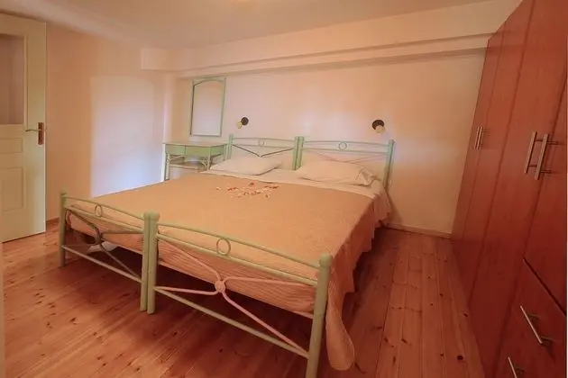 Family Ev, 2 Yatak Odası, Bahçe Manzaralı