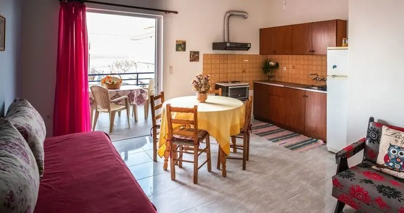 Standard Apart Daire, 2 Yatak Odası, Kısmi Deniz Manzaralı, Denize Sıfır