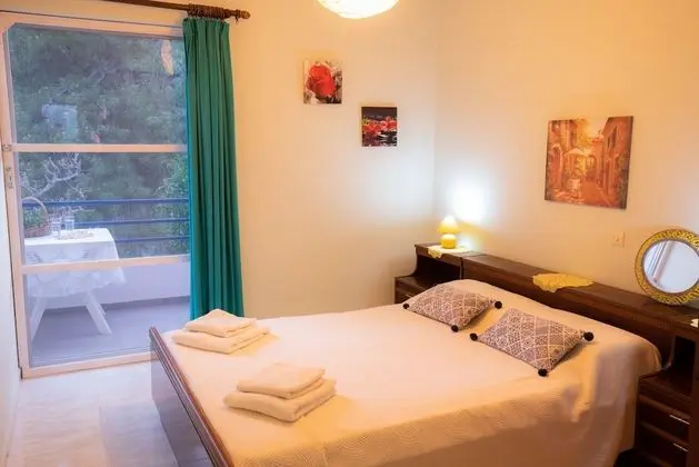 Standard Apart Daire, 2 Yatak Odası, Kısmi Deniz Manzaralı, Denize Sıfır