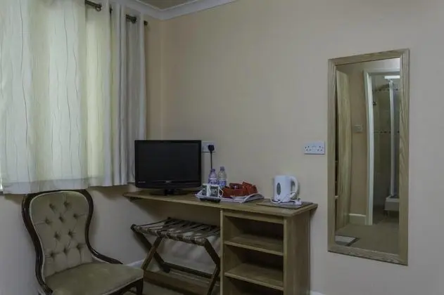 Tek Büyük Yataklı Oda