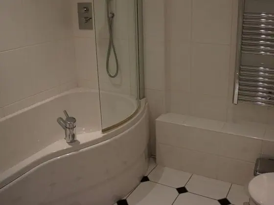 Süit, Banyolu/Duşlu (2 adults + 2 children)