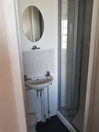 Family Oda, Banyolu/Duşlu