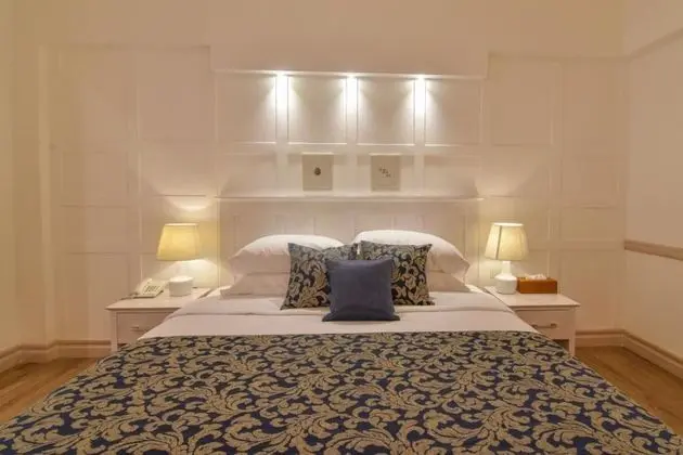 Deluxe Süit, Sigara İçilmez