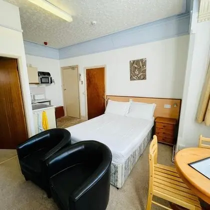 Deluxe Stüdyo, Ortak Banyo (sleeps 3)