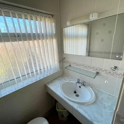 Deluxe Stüdyo, Ortak Banyo (sleeps 3)