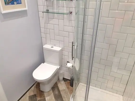 Classic Tek Büyük Yataklı Oda