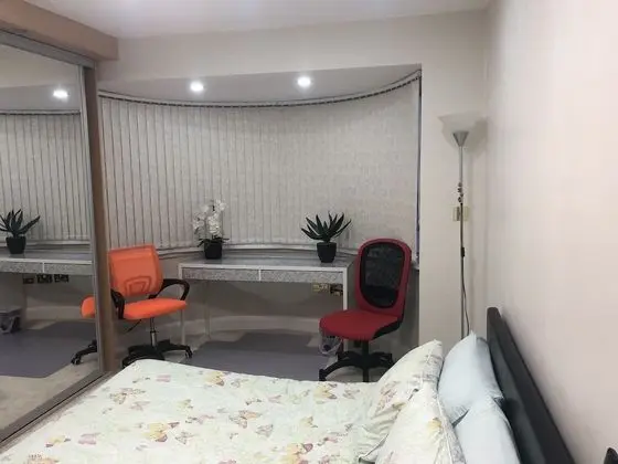 Luxury Tek Büyük Yataklı Oda