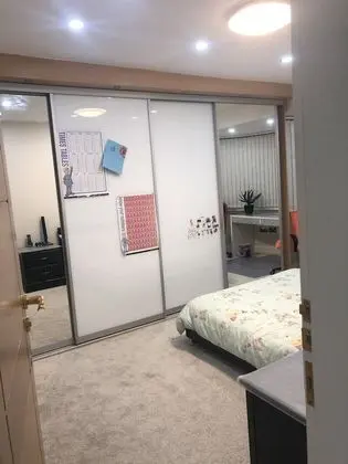 Luxury Tek Büyük Yataklı Oda