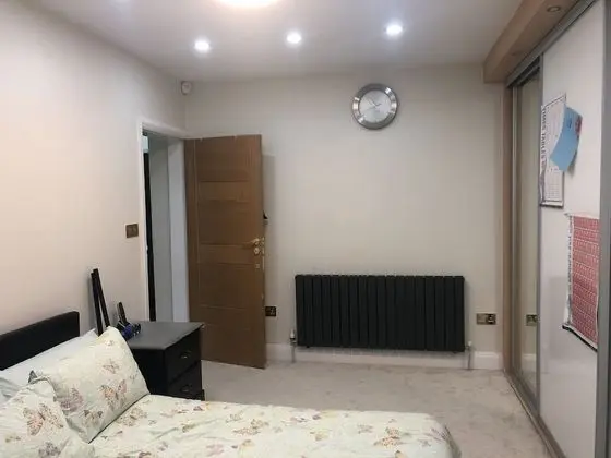 Luxury Tek Büyük Yataklı Oda