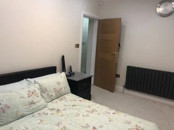 Luxury Tek Büyük Yataklı Oda