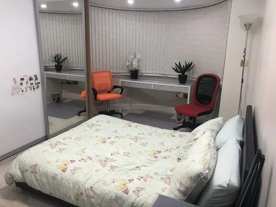 Luxury Tek Büyük Yataklı Oda