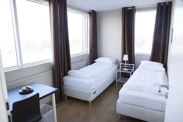 Standard Tek Büyük veya İki Ayrı Yataklı Oda, Ortak Banyo