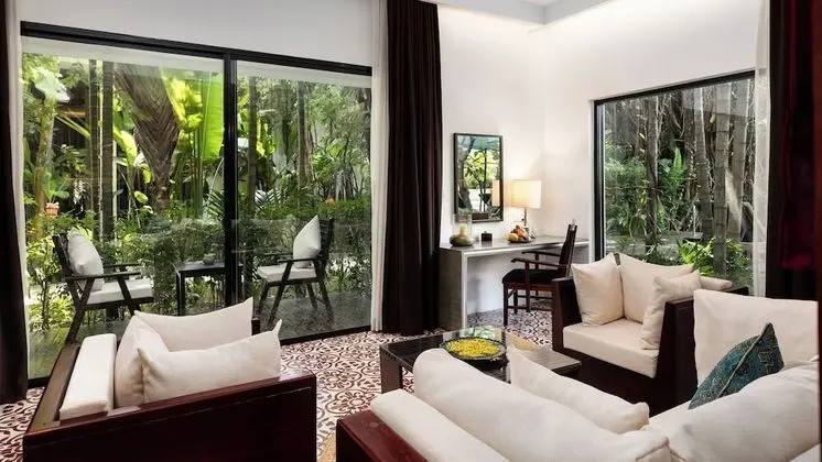 Presidential Suite Unique