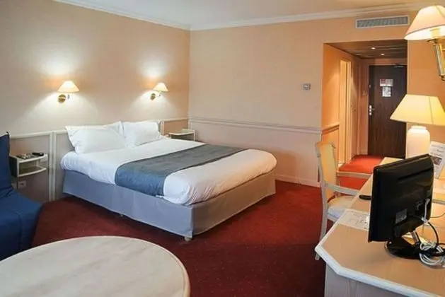 Tek Büyük Yataklı Oda