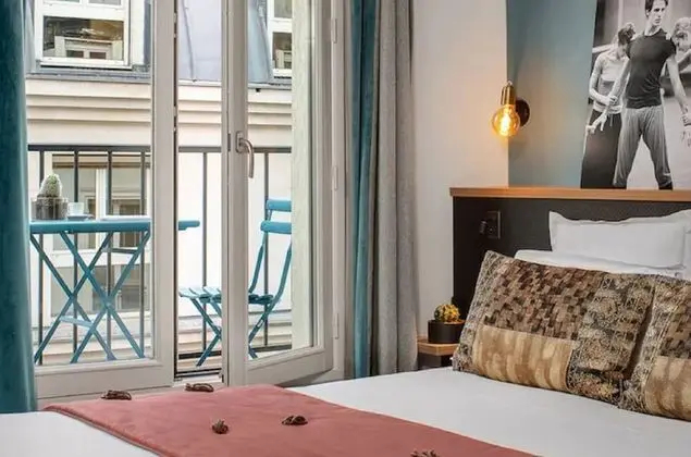 Deluxe Tek Büyük Yataklı Oda, Balkon