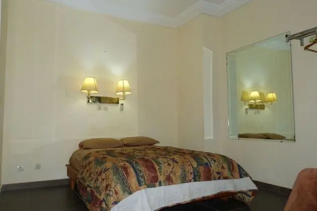 Junior Süit (Saphir)