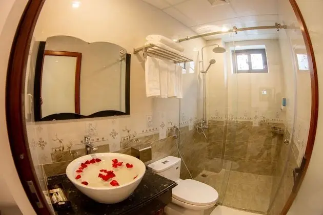 Deluxe Tek Büyük Yataklı Oda, Balkon