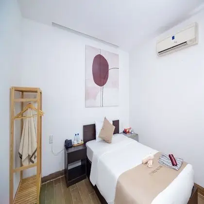 Standard Büyük Yataklı Tek Kişilik Oda